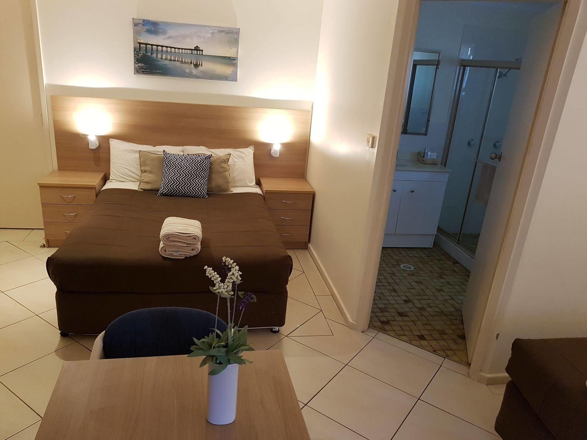 Central Motel Нельсон-Бей Экстерьер фото